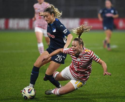 09.11.2025, xophax, Fussball , Frauen Bundesliga Google Pixel Frauen Bundesliga 25 26 1.FC Köln gegen TSG Hoffenheim Weronika Zawistowska ( 1.FC Köln ) ,rechts und Janna Grimm , links ( Hoffenheim ) (DFL DFB REGULATIONS PROHIBIT ANY USE OF PHOTOGRAPHS as IMAGE SEQUENCES and or QUASI-VIDEO) Koeln *** 09 11 2025, xophax, Fußball , Frauen Bundesliga Google Pixel Frauen Bundesliga 25 26 1 FC Köln vs TSG Hoffenheim Weronika Zawistowska 1 FC Köln ,right and Janna Grimm , left Hoffenheim DFL DFB REGULATIONS PROHIBIT ANY USE OF PHOTOGRAPHS as IMAGE SEQUENCES and or QUASI VIDEO Koeln