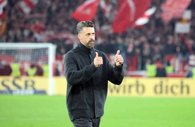 09 11 25 VfB Stuttgart FC Augsburg Germany, Stuttgart, 09 11 2025, Football, Bundesliga, Season 2025 2026, VfB Stuttgart FC Augsburg Sandro Wagner Coach FC Augsburg