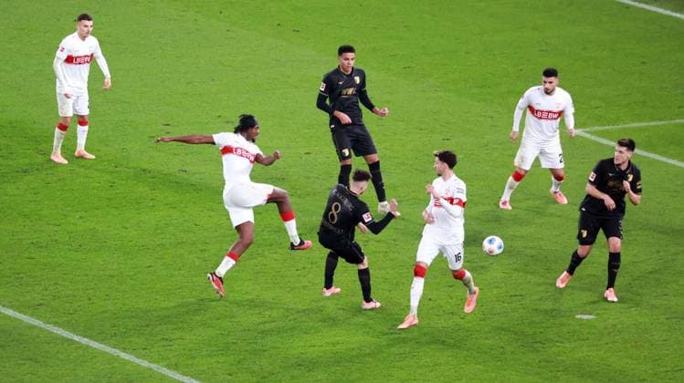 09 11 25 VfB Stuttgart FC Augsburg Germany, Stuttgart, 09 11 2025, Football, Bundesliga, Season 2025 2026, VfB Stuttgart FC Augsburg Dan Axel Zagadou VfB Stuttgart