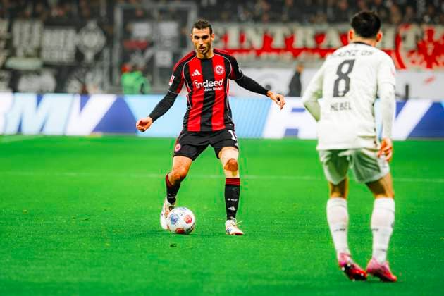 Bundesliga – Eintracht Frankfurt v 1. FSV Mainz 05 (Gameday 10) Bundesliga Eintracht Frankfurt v 1. FSV Mainz 05 Gameday 10 Ellyes Skhiri of Eintracht Frankfurt during the Bundesliga Matchday 10 game between Eintracht Frankfurt and 1. FSV Mainz 05 at Deutsche Bank Park in Frankfurt, Germany. Photo by Kadir Caliskan Middle East Images Frankfurt Hessen Germany Copyright: xKadirxCaliskanx Frankfurt Hessen Germany Copyright: xIMAGO KadirxCaliskanx