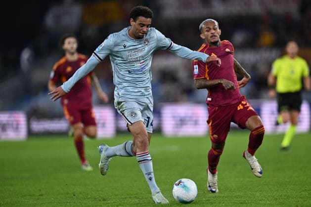 AS Roma v Udinese Calcio - Serie A Arthur Atta of Udinese Calcio and Wesley of A.S. Roma are in action during the 11th day of the Serie A Championship between A.S. Roma and Udinese Calcio at the Olympic Stadium in Rome, Italy, on November 9, 2025. Rome Italy Italy  Copyright: xDomenicoxCippitellix originalFilename:cippitelli-asromaud251109_npOJJ.jpg