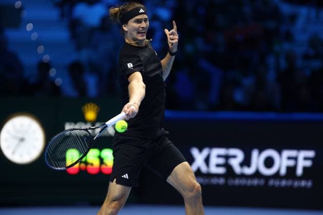 Alexander Zverev vs Ben Shelton Alexander Zverev of Germany in action during the Round Robin singles match between Alexander Zverev of Germany and Ben Shelton of Usa on Day One of the Nitto ATP, Tennis Herren World Tour Finals. Turin Inalpi Arena Italy Copyright: xMarcoxCanonierox
