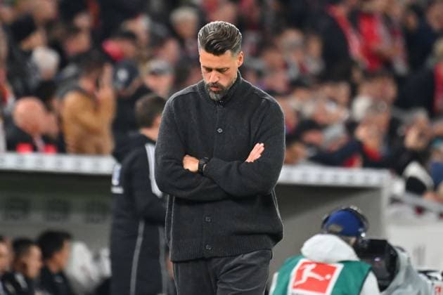 Sandro WAGNER Coach FC Augsburg , single picture,cropped single motif,half figure,half figure Football 1 Bundesliga Season 2025 2026, 10 Matchday, Matchday10 VfB Stuttgart FC Augsburg 3 2 on 09 11 2025 MHP ARENA