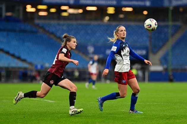 Soccer I Women I Season 2025 2026 I Bundesliga I 10 Matchday I Hamburger SV 1 FC Nürnberg I 09 11 2025 Nastassja Lein 24, 1 FC Nürnberg Nina Räcke 39, Hamburger SV Hamburg Volkspark, Volksparkstadion, Stadion, Volkspark Stadion Hamburg Germany Copyright: xLobeca FelixxSchlikisx
