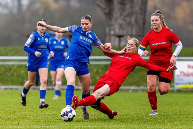 09 11 2025, GER, Soccer, Women, Season 2025 2026, State Cup, TSV Sundhausen 1869 FC Carl Zeiss Jena U20 Juniors In the Womens State Cup, FC Carl Zeiss Jena U20 Juniors won their away match at TSV Sundhausen 1869 with 0 7 99867 Gotha OT Sundhausen Rasenplatz Sportplatz Truegleb Thüringen Germany