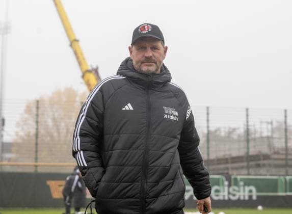 Soccer, Men, Season 2025 2026, 1 Bundesliga, 1 FC Union Berlin, Training, Coach Steffen Baumgart 1 FC Union Berlin , 10 11 2025, Copyright: xMatthiasxKochx