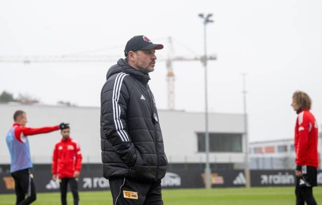 Soccer, Men, Season 2025 2026, 1 Bundesliga, 1 FC Union Berlin, Training, Coach Steffen Baumgart 1 FC Union Berlin , 10 11 2025, Copyright: xMatthiasxKochx