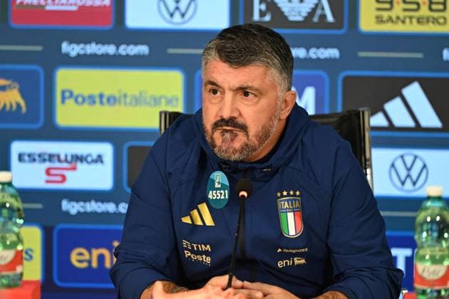 November 10, 2025, Firenze, Italy: Italy s head coach Gennaro Gattuso attends a press conference, PK, Pressekonferenz to present the squad for the upcoming FIFA World Cup, WM, Weltmeisterschaft, Fussball qualifiers matches, in Coverciano, Italy, 10 November 2025. ANSA CLAUDIO GIOVANNINI Italy Head Coach Gattuso Presents Squad For Upcoming FIFA World Cup Qualifiers  - ZUMAa110 20251110_zaf_a110_014 Copyright: xClaudioxGiovanninix