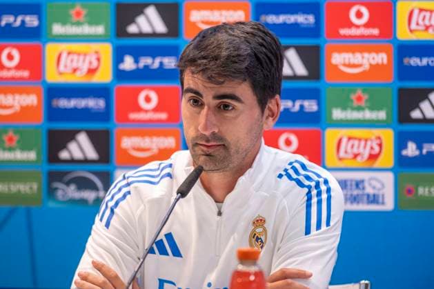 November 10, 2025, Madrid, Madrid, Spain: Pre-match press conference, PK, Pressekonferenz for the Women s Champions League match between REAL MADRID WOMEN Vs. PARIS FOOTBALL CLUB WOMEN, coach PAU MARC QUESADA. November 10, 2025, Valdebebas, Madrid, Spain. Madrid Spain - ZUMAc312 20251110_zsp_c312_026 Copyright: xOscarxManuelxSanchezx