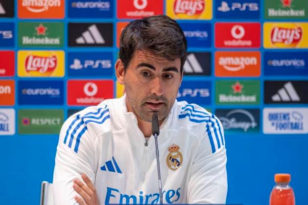 November 10, 2025, Madrid, Madrid, Spain: Pre-match press conference, PK, Pressekonferenz for the Women s Champions League match between REAL MADRID WOMEN Vs. PARIS FOOTBALL CLUB WOMEN, coach PAU MARC QUESADA. November 10, 2025, Valdebebas, Madrid, Spain. Madrid Spain - ZUMAc312 20251110_zsp_c312_040 Copyright: xOscarxManuelxSanchezx