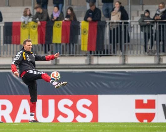 Soccer, men, season 2025 26, Training of the German national team in Wolfsburg in the AOK Stadium, national coach Julian Nagelsmann Germany , 10 11 2025, Copyright: xSebastianxRäppold MatthiasxKochx