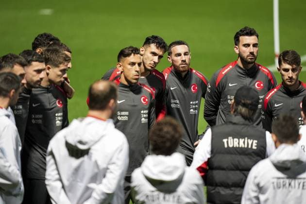 Turkish National Football Team training session ISTANBUL, TURKIYE - NOVEMBER 10: Turkish National Football Team players attend a training session ahead of 2026 FIFA World Cup, WM, Weltmeisterschaft, Fussball European Qualifiers Group E match between Turkiye and Bulgaria at the TFF Hasan Dogan Facilities in Istanbul, Turkiye on November 10, 2025. Arife Karakum Anadolu Istanbul Turkey. Editorial use only. Please get in touch for any other usage.  Copyright: x2025xAnadoluxArifexKarakumx