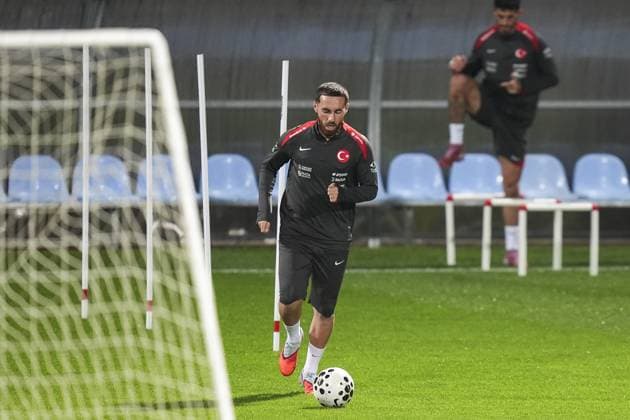 Turkish National Football Team training session ISTANBUL, TURKIYE - NOVEMBER 10: Orkun Kokcu of Turkiye attends a training session ahead of 2026 FIFA World Cup, WM, Weltmeisterschaft, Fussball European Qualifiers Group E match between Turkiye and Bulgaria at the TFF Hasan Dogan Facilities in Istanbul, Turkiye on November 10, 2025. Arife Karakum Anadolu Istanbul Turkey. Editorial use only. Please get in touch for any other usage.  Copyright: x2025xAnadoluxArifexKarakumx