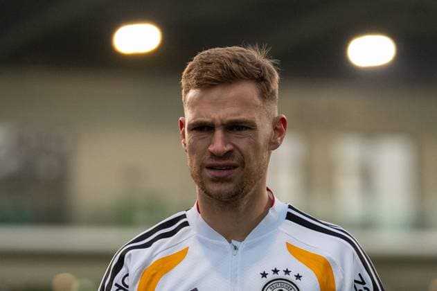 Germany, Football, DFB, Public training on 10 11 in Wolfsburg AOK Arena Joshua Kimmich Defense, FC Bayern Munich Copyright: xSvenxHeidmannx