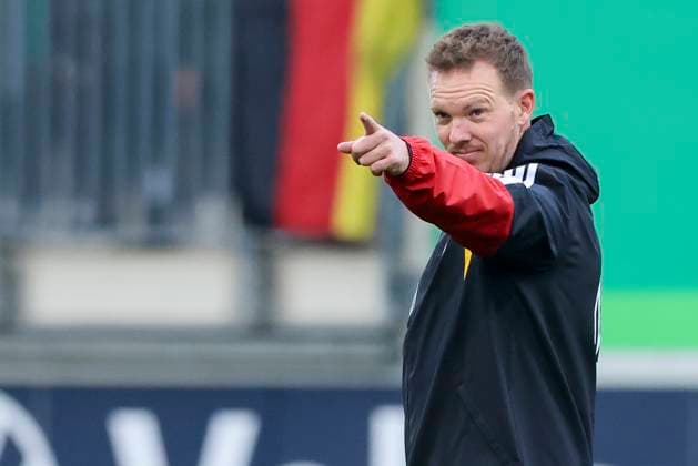 Bundestrainer Julian Nagelsmann (Germany) gestikuliert, , Training der deutschen Fussball Nationalmannschaft, Volkswagen Arena am 10. November 2025 in Wolfsburg, Deutschland. (Foto von Marco Steinbrenner DeFodi Images) Bundestrainer Julian Nagelsmann (Germany) gestures, , Training der deutschen Fussball Nationalmannschaft, Volkswagen Arena, November 10, 2025 in Wolfsburg, Germany. (Photo by Marco Steinbrenner DeFodi Images) DFL regulations prohibit any use of photographs as image sequences and or quasi-video. National coach Julian Nagelsmann Germany gestures, , Training of the German national soccer team, Volkswagen Arena on November 10, 2025 in Wolfsburg, Germany Photo by Marco Steinbrenner DeFodi Images National coach Julian Nagelsmann Germany gestures, , Training of the German national soccer team, Volkswagen Arena, November 10, 2025 in Wolfsburg, Germany Photo by Marco Steinbrenner DeFodi Images DFL regulations prohibit any use of photographs as image sequences and or quasi video