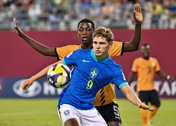 Zambia v Brazil: Group H- FIFA U-17 World Cup Qatar 2025 Dell of Brazil and Kelvin Chipelu of ZambNelson Chilemu of Zambia ia in action during the FIFA U-17 World Cup Qatar 2025 Group H match between Zambia and Brazil in Doha, Qatar, on November 10, 2025. DOHA Qatar Copyright: xNOUSHADxTHEKKAYILx