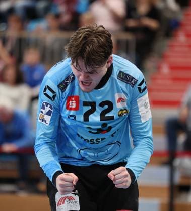 GER HBL2 Season 2025 2026 VfL Potsdam vs HSG Krefeld Niederrhein, 10 11 25, MBS Arena, Potsdam Anel DURMIC HSG Krefeld Niederrhein 72 cheers after a successful save, scream, emotion