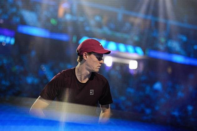 Italy s Jannik Sinner during the singles tennis match of the ATP, Tennis Herren World Tour Finals against Canada s Felix Auger Aliassime at the Inalpi Arena in Turin, Italy - Sunday, Nov. 10, 2025. - .  Copyright: xMarcoxAlpozzi LaPressex