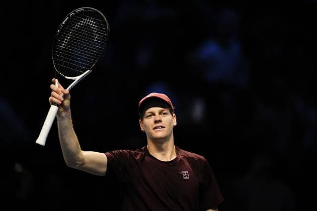 Italy s Jannik Sinner celebrates after winning the singles tennis match of the ATP, Tennis Herren World Tour Finals against Canada s Felix Auger Aliassime at the Inalpi Arena in Turin, Italy - Sunday, Nov. 10, 2025. - .  Copyright: xMarcoxAlpozzi LaPressex