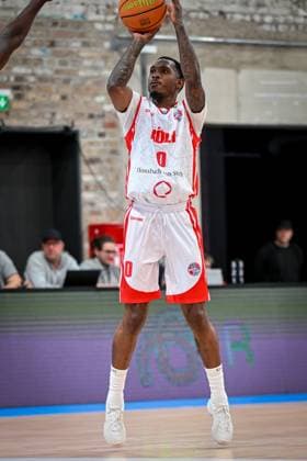 Barmer 2 Basketball Bundesliga ProA Rheinstars Köln vs SBB Baskets Wolmirstedt, 10 11 2025 Cedric Cezell Russell Jr RheinStarsKöln 0 , Barmer 2 Basketball Bundesliga ProA Rheinstars Köln vs SBB Baskets Wolmirstedt on 10 11 2025 at Motorworld Köln in Cologne North Rhine-Westphalia Copyright: xBEAUTIFULxSPORTS Mueller-Laschetx