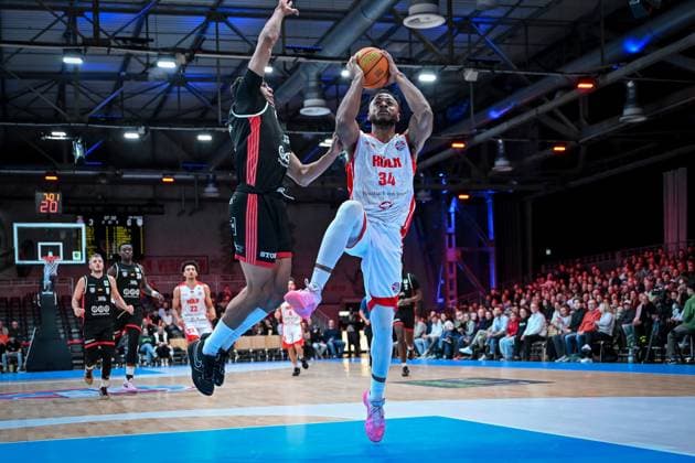 Barmer 2 Basketball Bundesliga ProA Rheinstars Köln vs SBB Baskets Wolmirstedt, 10 11 2025 Hall B Elisias RheinStarsKöln 34 , Barmer 2 Basketball Bundesliga ProA Rheinstars Köln vs SBB Baskets Wolmirstedt on 10 11 2025 at Motorworld Köln in Cologne North Rhine-Westphalia Copyright: xBEAUTIFULxSPORTS Mueller-Laschetx