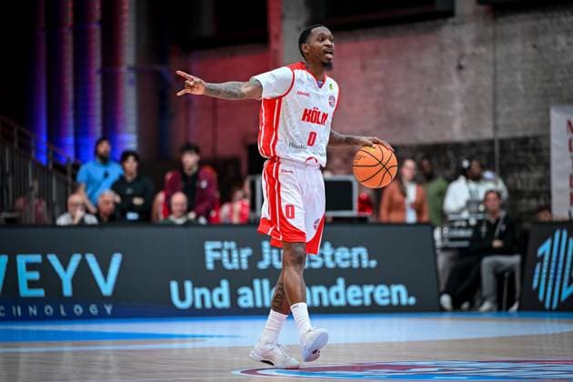 Barmer 2 Basketball Bundesliga ProA Rheinstars Köln vs SBB Baskets Wolmirstedt, 10 11 2025 Cedric Cezell Russell Jr RheinStarsKöln 0 , Barmer 2 Basketball Bundesliga ProA Rheinstars Köln vs SBB Baskets Wolmirstedt on 10 11 2025 at Motorworld Köln in Cologne North Rhine-Westphalia Copyright: xBEAUTIFULxSPORTS Mueller-Laschetx