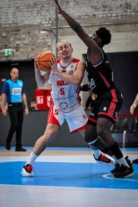 Barmer 2 Basketball Bundesliga ProA Rheinstars Köln vs SBB Baskets Wolmirstedt, 10 11 2025 Rupert Hennen RheinStarsKöln 5 , Barmer 2 Basketball Bundesliga ProA Rheinstars Köln vs SBB Baskets Wolmirstedt on 10 11 2025 at Motorworld Köln in Cologne North Rhine-Westphalia Copyright: xBEAUTIFULxSPORTS Mueller-Laschetx
