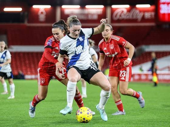Chelsea Cornet (19 Birmingham City) on the ball during the Barclays Womens Super League 2 football match between Nottingham Forest and Birmingham City at The City Ground in Nottingham, England Copyright: xNataliexMincher SPPx Sportspressphoto_SPR60969
