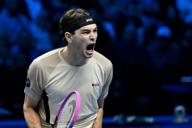 10th November 2025; Palasport Olimpico Arena, Turin, Italy; Nitto ATP, Tennis Herren Finals Tennis 2025; Taylor Fritz of the United States plays a backhand against Lorenzo Musetti of Italy  BestxImages