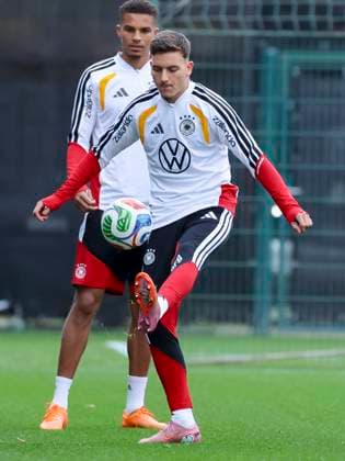 Said El Mala (Germany) kontrolliert den Ball, , Training der deutschen Fussball Nationalmannschaft, Volkswagen Arena am 11. November 2025 in Wolfsburg, Deutschland. (Foto von Marco Steinbrenner DeFodi Images) Said El Mala (Germany) controls the ball, , Training der deutschen Fussball Nationalmannschaft, Volkswagen Arena, November 11, 2025 in Wolfsburg, Germany. (Photo by Marco Steinbrenner DeFodi Images) DFL regulations prohibit any use of photographs as image sequences and or quasi-video. Said El Mala Germany controls the ball, , Training der deutschen Fussball Nationalmannschaft, Volkswagen Arena am 11 November 2025 in Wolfsburg, Germany Photo by Marco Steinbrenner DeFodi Images Said El Mala Germany controls the ball, , Training der deutschen Fussball Nationalmannschaft, Volkswagen Arena, November 11, 2025 in Wolfsburg, Germany Photo by Marco Steinbrenner DeFodi Images DFL regulations prohibit any use of photographs as image sequences and or quasi video