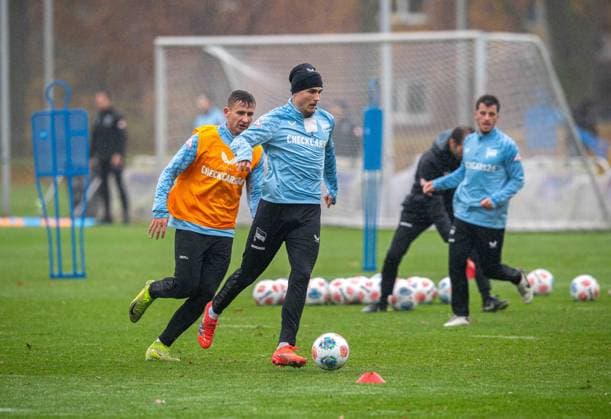Soccer, Men, Season 2025 26, 2 Bundesliga, Hertha BSC, Training, f l Paul Seguin Hertha BSC , Marten Winkler Hertha BSC , 11 11 2025, Copyright: xSebastianxRäppold MatthiasxKochx