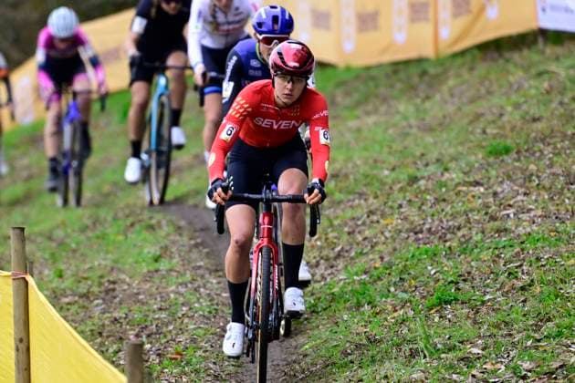 Telenet Superprestige 2025-2026 Niel NIEL, BELGIUM - NOVEMBER 11 : VAN ALPHEN AniekSeven Racing during the 3rd leg of the Jaarmarktcross Telenet Superprestige 2025-2026 a cyclocross race for Women Elite on November 11, 2025 in Niel, Belgium, 11 11 2025 ( Niel Belgium  Copyright: xNicoxVereeckenx