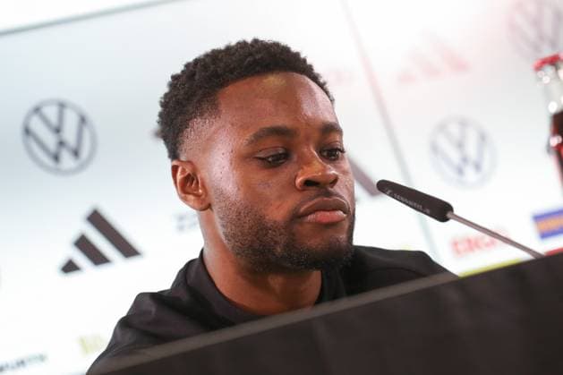 11 11 2025, xtgx, Football German National Team Press Conference emspor, v l Ridle Baku Germany, DFL DFB REGULATIONS PROHIBIT ANY USE OF PHOTOGRAPHS as IMAGE SEQUENCES and or QUASI VIDEO Wolfsburg