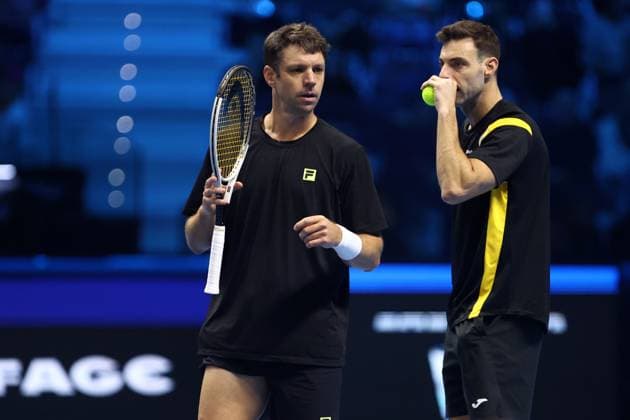 Marcel Granollers (Spain) und Horacio Zeballos (Argentina) speaks with, day 3, Nitto ATP, Tennis Herren Finals 2025, INALPI Arena, November 11, 2025, Turin, Italy.