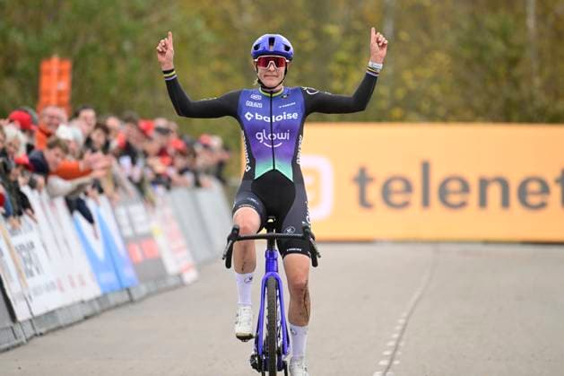 Telenet Superprestige 2025-2026 Niel NIEL, BELGIUM - NOVEMBER 11 : Brand Lucinda (NED) of Baloise Glowi Lions wins during the 3rd leg of the Jaarmarktcross Telenet Superprestige 2025-2026 a cyclocross race for Women Elite on November 11, 2025 in Niel, Belgium, 11 11 2025 ( Niel Belgium  Copyright: xNicoxVereeckenx