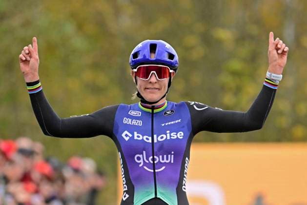 Telenet Superprestige 2025-2026 Niel NIEL, BELGIUM - NOVEMBER 11 : Brand Lucinda (NED) of Baloise Glowi Lions wins during the 3rd leg of the Jaarmarktcross Telenet Superprestige 2025-2026 a cyclocross race for Women Elite on November 11, 2025 in Niel, Belgium, 11 11 2025 ( Niel Belgium  Copyright: xNicoxVereeckenx