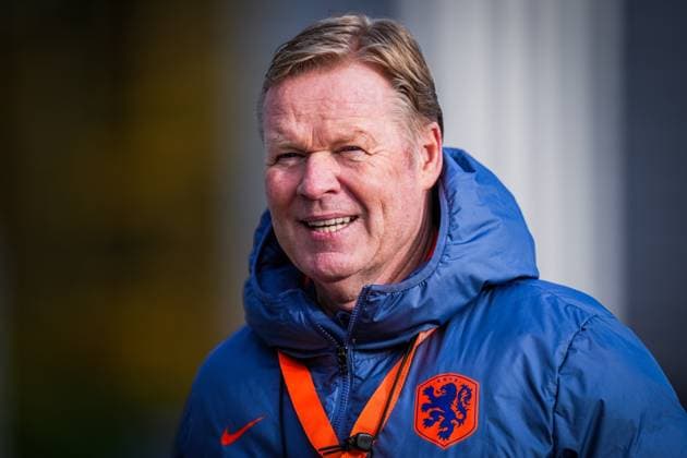 ZEIST , 11-11-2025 , KNVB Campus , season 2025 2026 , Dutch International football , Training session Netherlands , picture shows Netherlands coach Ronald Koeman Training session Netherlands 11-11-2025  x31985818x Copyright: