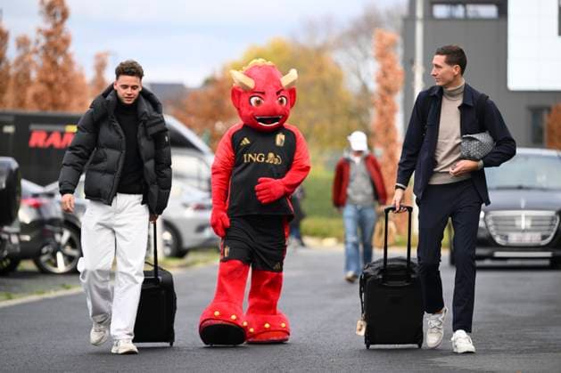Kazakhstan v Belgium - FIFA World Cup, WM, Weltmeisterschaft, Fussball 2026 UEFA Qualifier - Media Activities 11 11 2025 TUBIZE, BELGIUM - NOVEMBER 11 : De Cuyper Maxim defender of Belgium and Vanaken Hans midfielder of Belgium arrives at the training grounds of the Royal Belgian Football Association ahead of the FIFA World Cup 2026 European Qualifiers match between Kazakhstan and Belgium on November 11, 2025 in Tubize, Belgium, 11 11 2025 Tubize Belgium  Copyright: xVincentxKalutx