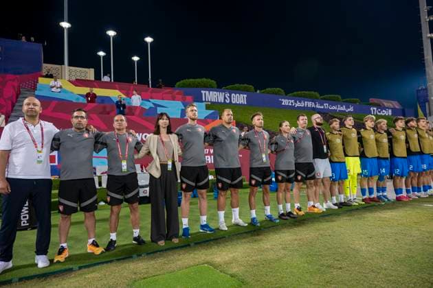 Czechia v USA : Group I - FIFA U-17 World Cup Qatar 2025 Pavel Drsek, Head Coach Of Czechia,his staff and substitutes line up prior to the FIFA U-17 World Cup Qatar 2025 Group I match between Czechia v USA in Doha, Qatar, on November 11, 2025. DOHA Qatar Copyright: xNOUSHADxTHEKKAYILx