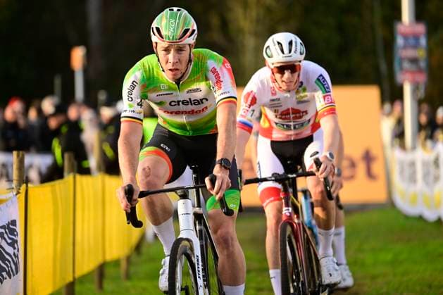 Telenet Superprestige 2025-2026 Niel NIEL, BELGIUM - NOVEMBER 11 : Sweeck Laurens (BEL) of Crelan - Corendon and Vanthourenhout Michael (BEL) of Pauwels Sauzen - Altez Industriebouw during the 3rd leg of the Jaarmarktcross Telenet Superprestige 2025-2026 a cyclocross race for Men Elite on November 11, 2025 in Niel, Belgium, 11 11 2025 ( Niel Belgium  Copyright: xNicoxVereeckenx
