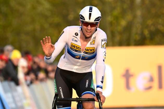 Telenet Superprestige 2025-2026 Niel NIEL, BELGIUM - NOVEMBER 11 : Aerts Toon (BEL) of Deschacht - Hens - Maes during the 3rd leg of the Jaarmarktcross Telenet Superprestige 2025-2026 a cyclocross race for Men Elite on November 11, 2025 in Niel, Belgium, 11 11 2025 ( Niel Belgium  Copyright: xNicoxVereeckenx