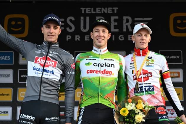 L-R, second Belgian Niels Vandeputte, winner Belgian Laurens Sweeck and third Belgian Michael Vanthourenhout celebrate on the podium of the men s elite race at the Jaarmarktcross cyclocross cycling event in Niel, race 3 8 of the Superprestige competition, on Tuesday 11 November 2025. DAVIDxPINTENS  x140904801x