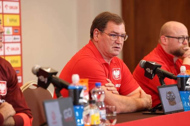 POLAND AND CZECH REPUBLIC OUT !!! Warszawa 11.11.2025 Konferencja prasowa reprezentacji Polski Polish football national team, Nationalteam press conference, PK, Pressekonferenz Trener Jan Urban Fot. Marcin Solarz FotoPyk NEWSPIX.PL --- newspix.pl 