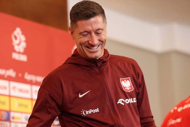 POLAND AND CZECH REPUBLIC OUT !!! Warszawa 11.11.2025 Konferencja prasowa reprezentacji Polski Polish football national team, Nationalteam press conference, PK, Pressekonferenz Robert Lewandowski. Fot. Marcin Solarz FotoPyk NEWSPIX.PL --- newspix.pl 