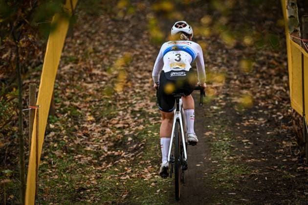 Dutch Inge van der Heijden pictured in action during the women s elite race at the Jaarmarktcross cyclocross cycling event in Niel, race 3 8 of the Superprestige competition, on Tuesday 11 November 2025. DAVIDxPINTENS  x140920317x