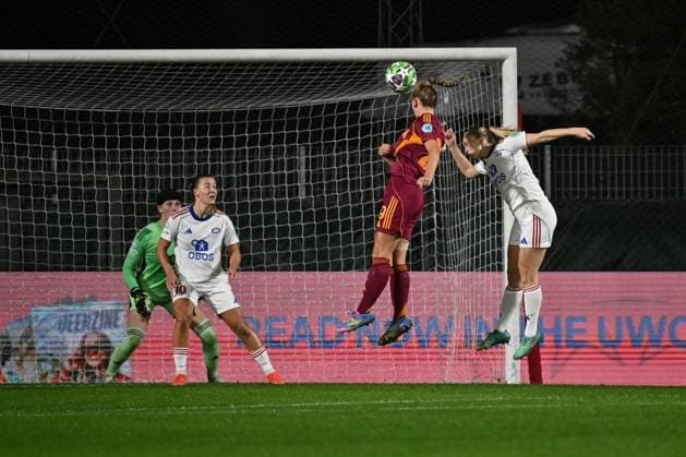 Annalena Rieke of A.S. Roma Femminile is in action during the Women s Champions League Matchday 3 between A.S. Roma and Valerenga Fotball Damer at the Tre Fontane Stadium on November 11, 2025 in Rome, Italy.  Copyright: xDomenicoxCippitelli IPAxSportx xipa-agency.netx xx IPA_67835626 IPA_Agency_IPA67835626