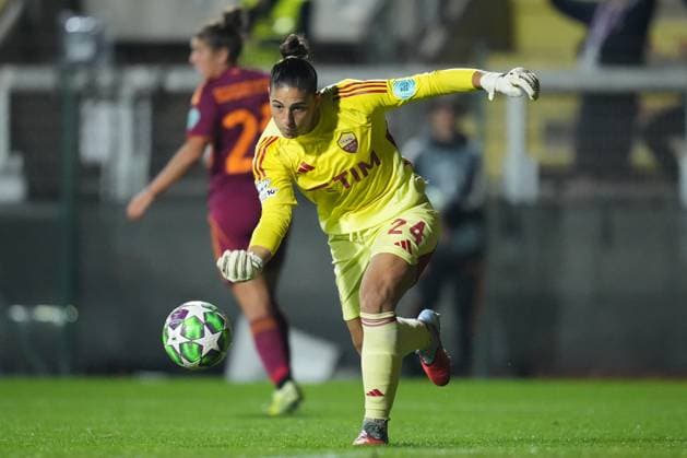 AS Roma s goalkeeper Rachele Baldi during the Uefa Women™s Champions League soccer match between Roma and Valerenga Football at the Rome s Tre Fontane stadium, Italy - Tuesday November 11, 2025 - Soccer ( Photo by Alfredo Falcone LaPresse )  Copyright: xAlfredoxFalcone LaPressex