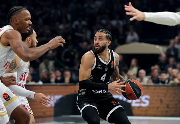 Partizan v Monaco, Euroleague, season 2025 2026, round 10 Belgrade, Serbia. 11th Nov, 2025. Partizan s Duane Washington during Euroleague basketball match between Partizan and AS Monaco on November 11. 2025. in Belgrade, Serbia. Belgrade Serbia Copyright: xPedjaxMilosavljevic STARSPORTx