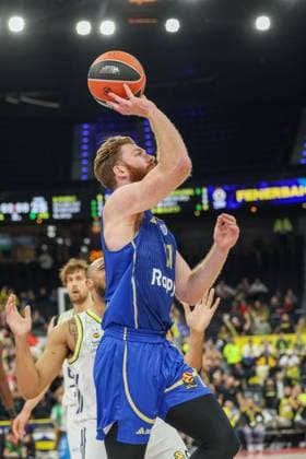 William Rayman Maccabi Rapyd Tel Aviv, 11 with ball, GER, Fenerbahce Beko Istanbul vs Maccabi Rapyd Tel Aviv, Basketball, Euroleague, Matchday 10, Season 2025 2026, 11 11 2025, GER, Fenerbahce Beko Istanbul vs Maccabi Rapyd Tel Aviv, Basketball, Euroleague, Matchday 10, Season 2025 2026, 11 11 2025 Muenchen Copyright: xEibner-Pressefoto JennixMaulx EP_JML