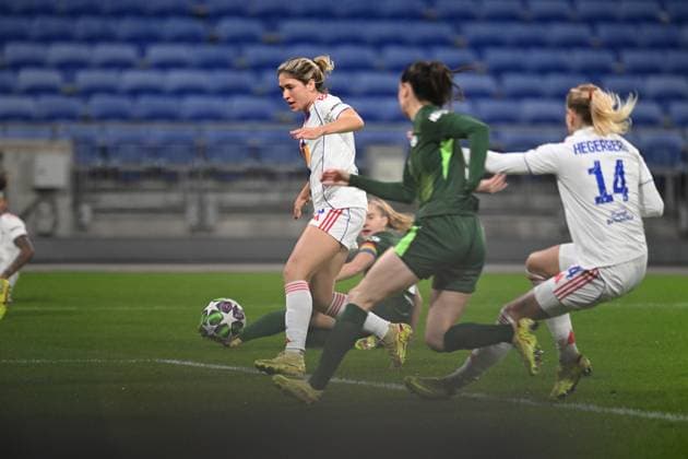 Football : Lyonnes v Wolfsburg - UEFA Women s champions league Jule Brand of Lyon during the UEFA Womens champions league match between OL Lyonnes and Wolfsburg at Groupama Stadium Decines Charpieu Lyon France on November 11, 2025  Copyright: xALLILI_MOURADx